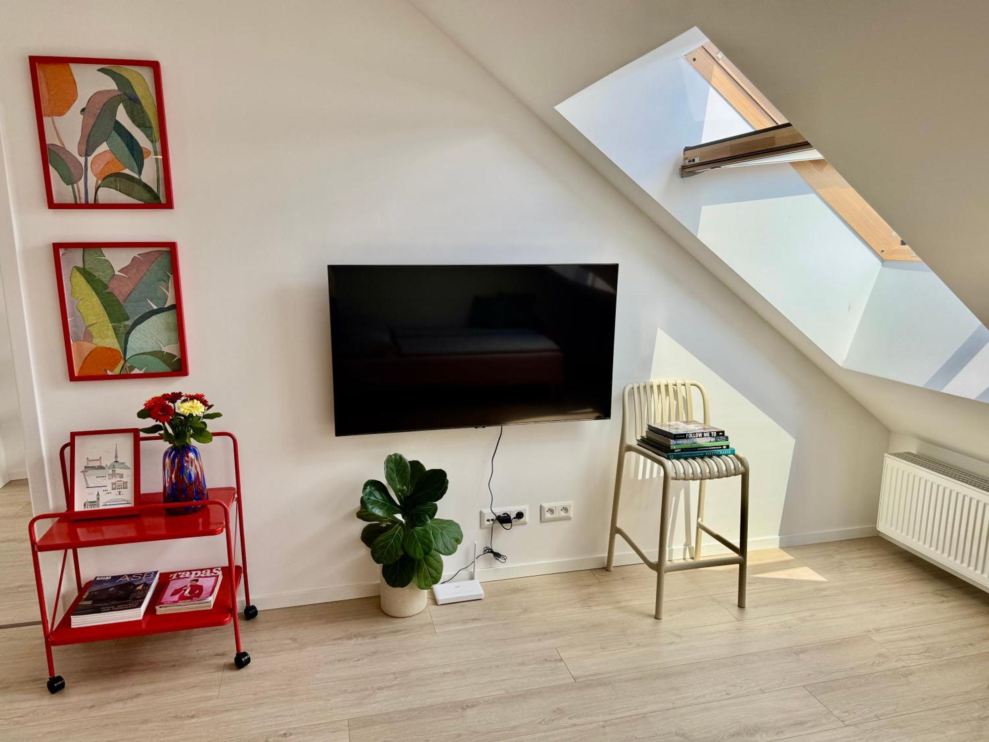 Meridian - Stylish Brand New In The Center & Free Garage Parking Apartmán